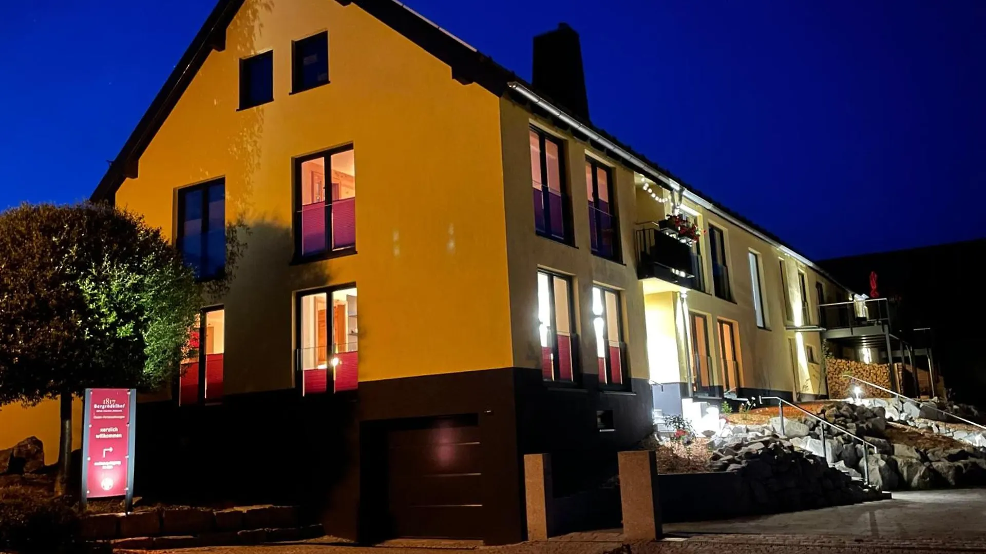 Lägenhet Chalet-Ferienwohnung Schlossblick, 51 Qm, Wellness/Fitness/Sauna - Bergroedelhof Feilitzsch Tyskland